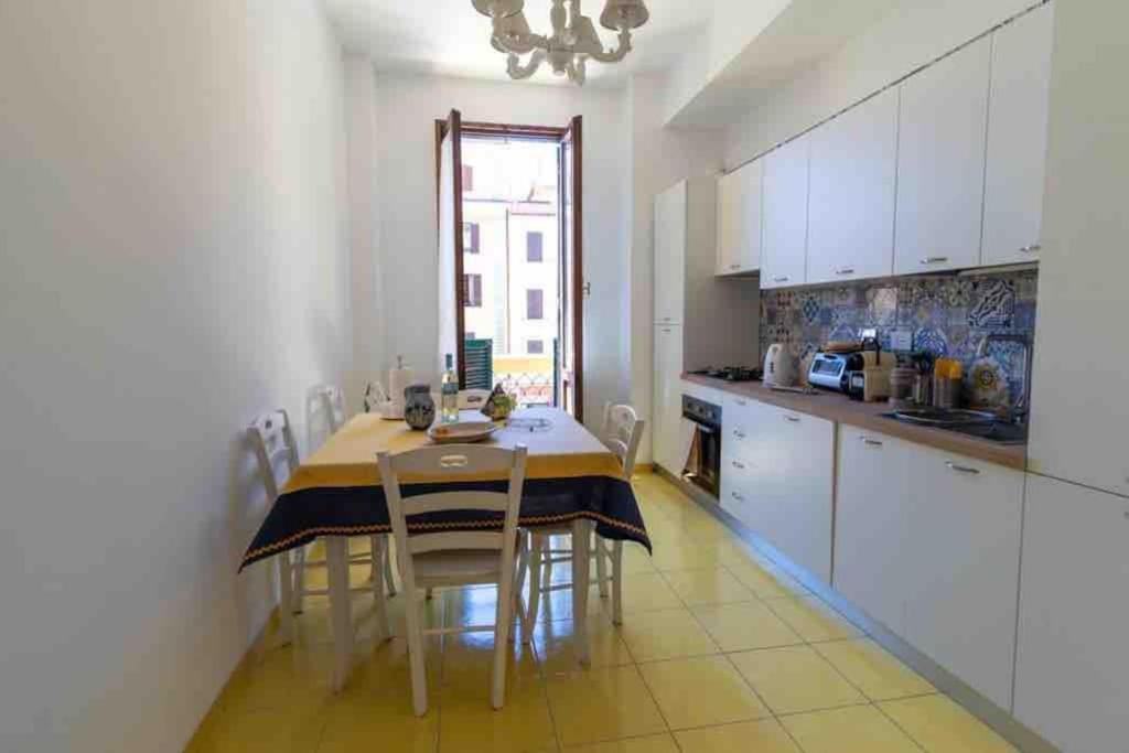 Cri's House Apartment Rom